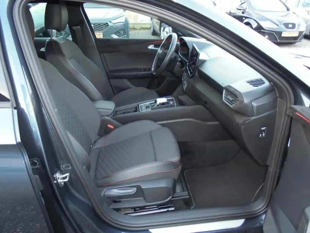 Seat Leon FR Autom*Hybrid*LED*Navi*Kamera*ACC*Kessy 10/2020-photo-38
