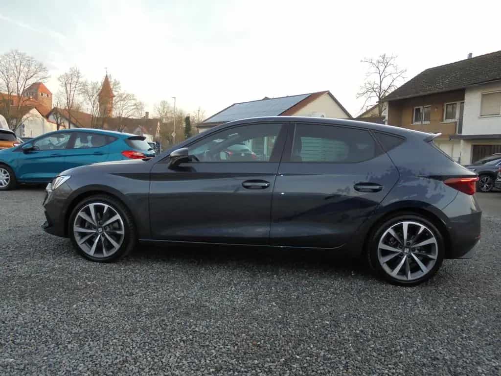 Seat Leon FR Autom*Hybrid*LED*Navi*Kamera*ACC*Kessy 10/2020-photo-7