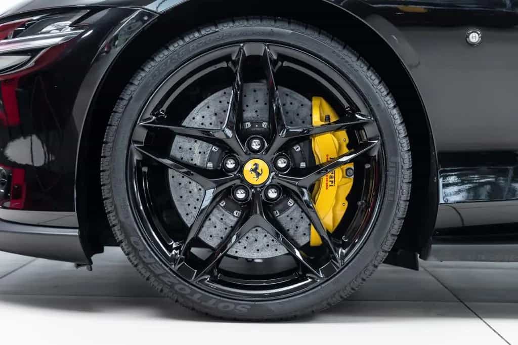 Ferrari Roma Coupe 05/2023-photo-12