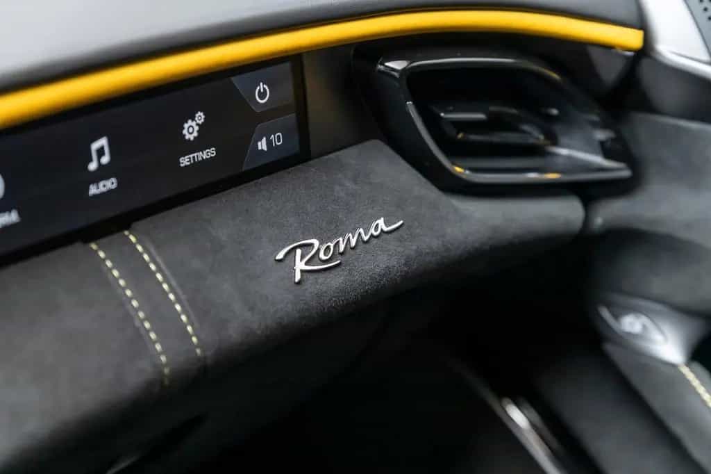 Ferrari Roma Coupe 05/2023-photo-27