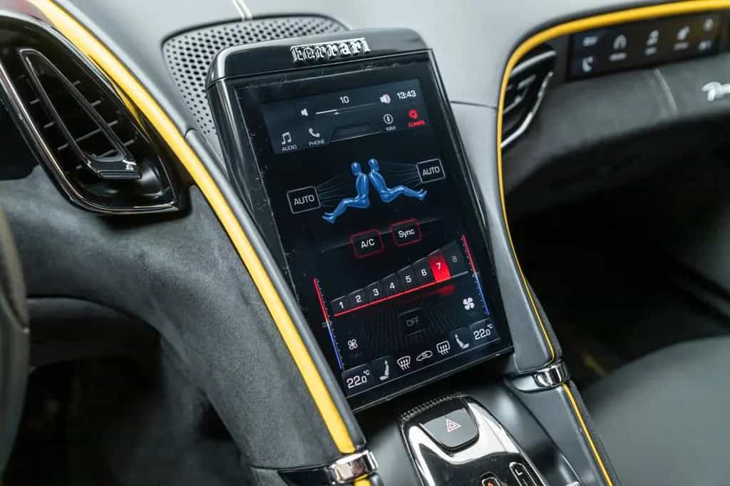 Ferrari Roma Coupe 05/2023-photo-36