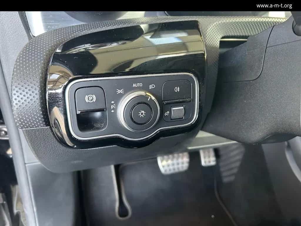 Mercedes-Benz AMG A 35 Lim. 4M AERO-Paket/Autom/Sportsitze/Kam 10/2019-photo-16
