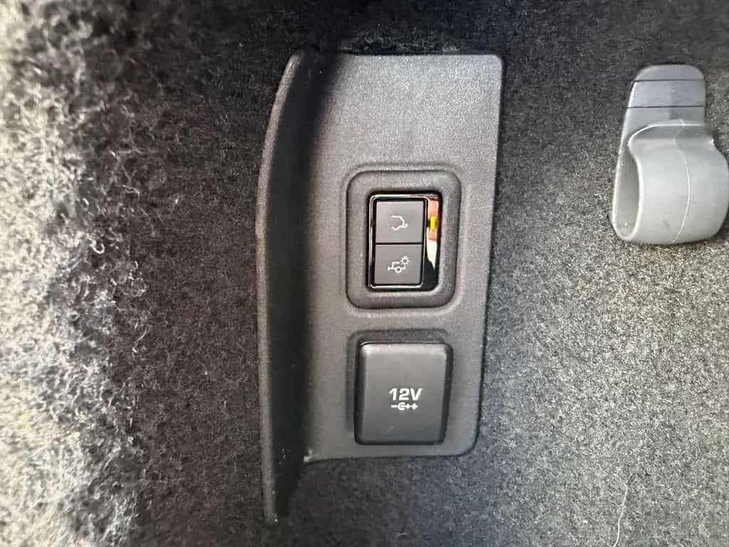 Jaguar E-Pace R-Dynamic S AWD*306°KAMERA*PANO*MEMORY* 05/2018-photo-20