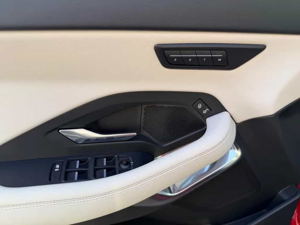 Jaguar E-Pace R-Dynamic S AWD*306°KAMERA*PANO*MEMORY* 05/2018-photo-29