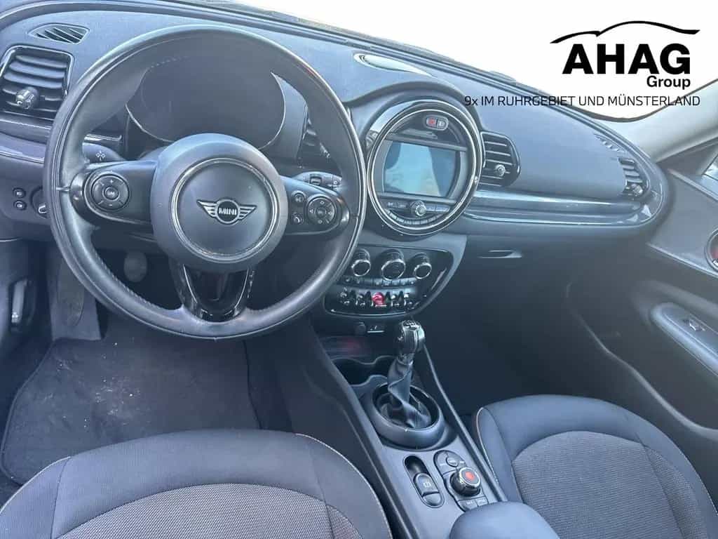 MINI Cooper Clubman 07/2020-photo-8
