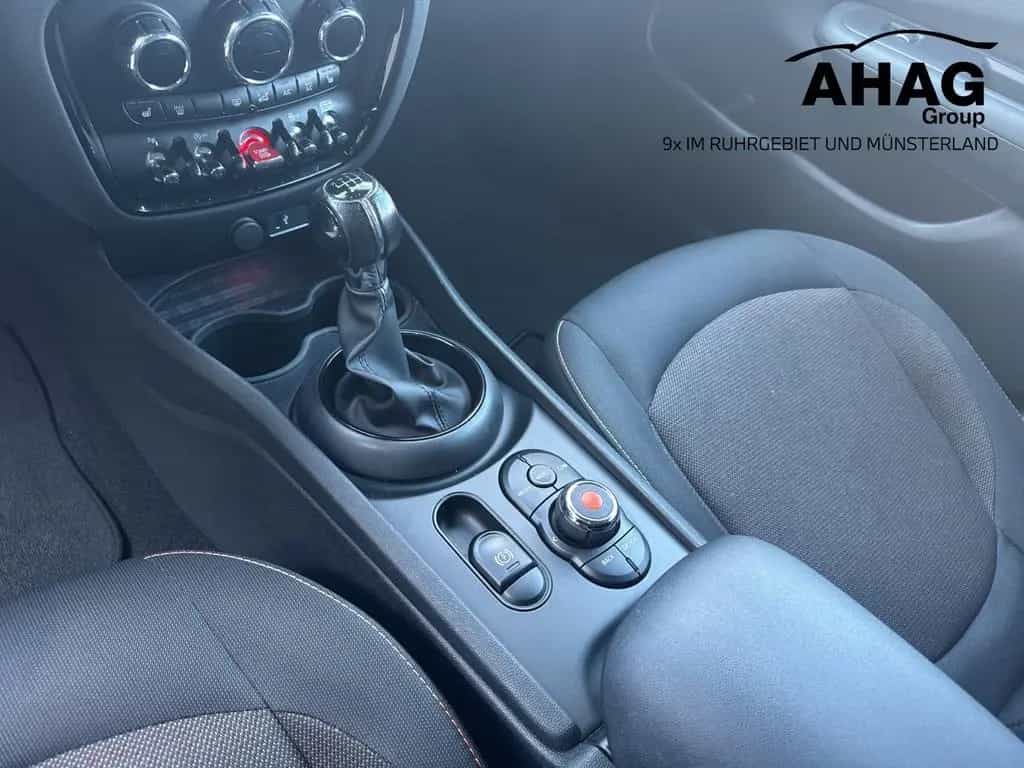 MINI Cooper Clubman 07/2020-photo-9