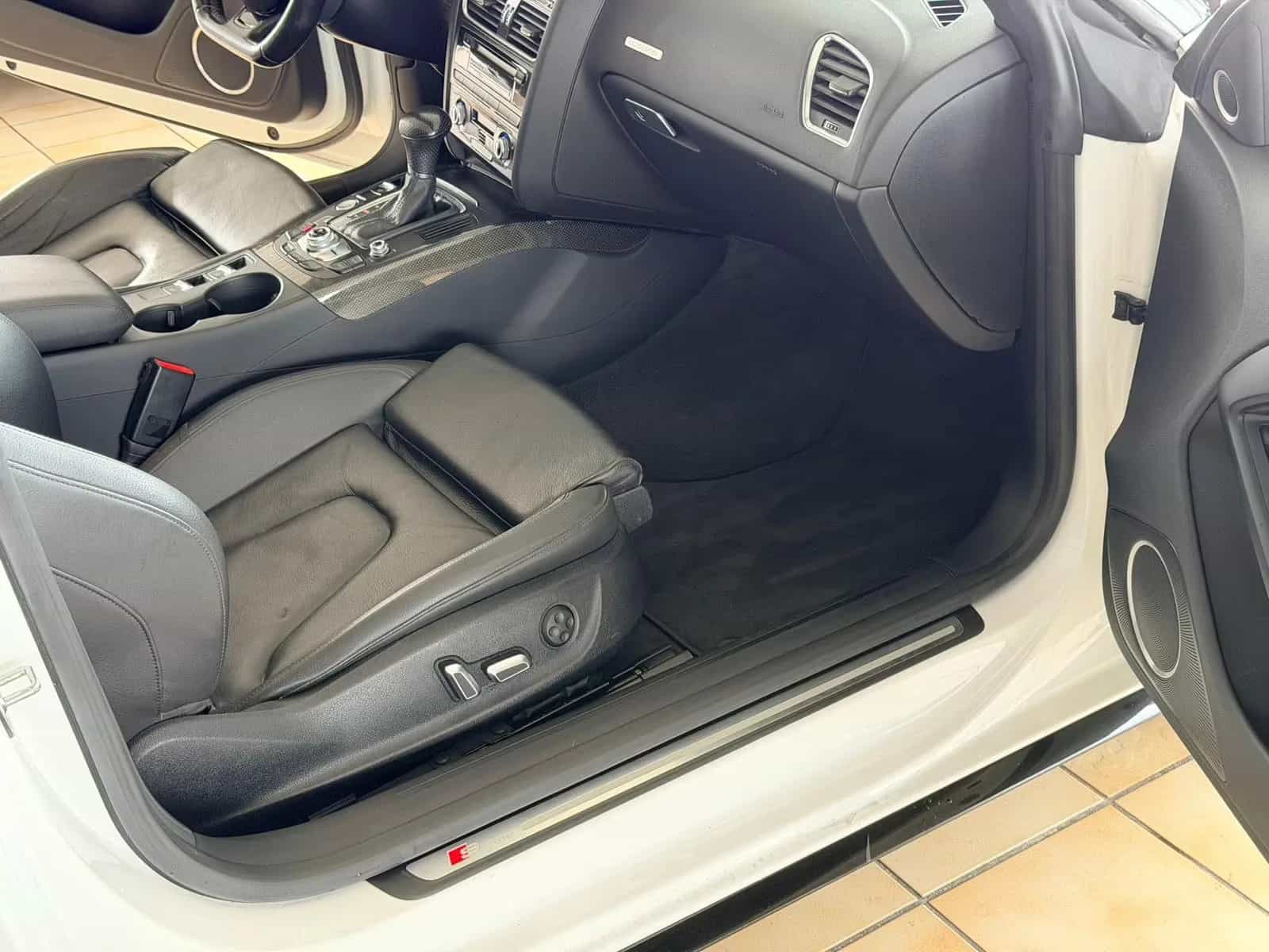 Audi A5 11/2016-photo-41