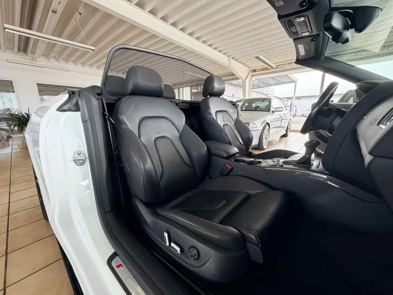 Audi A5 11/2016-photo-43