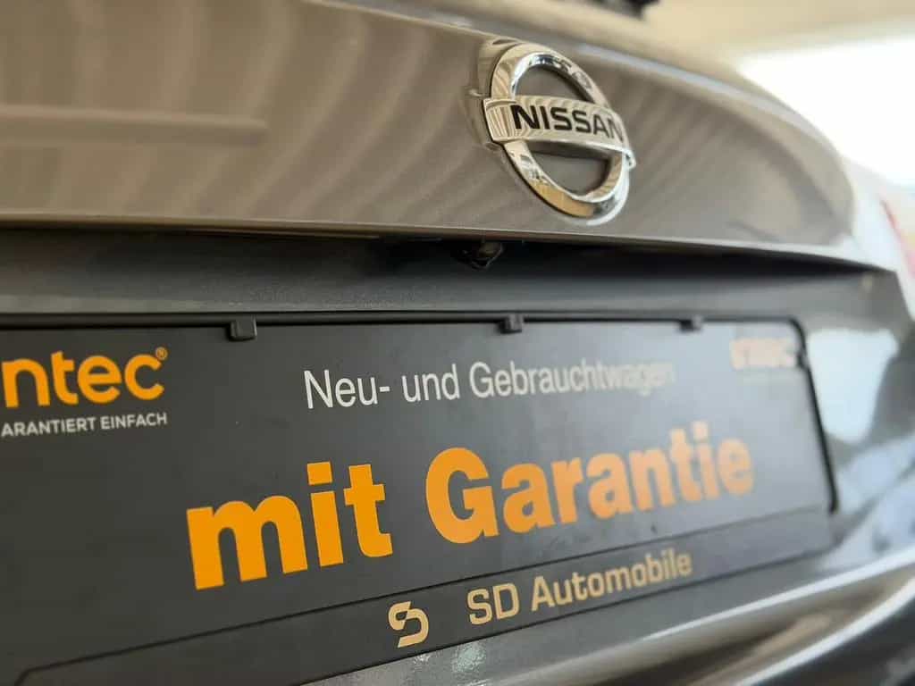 Nissan Juke Tekna SPORT PAKET TOTW 360° KLIMAAUT NAVI 10/2017-photo-8