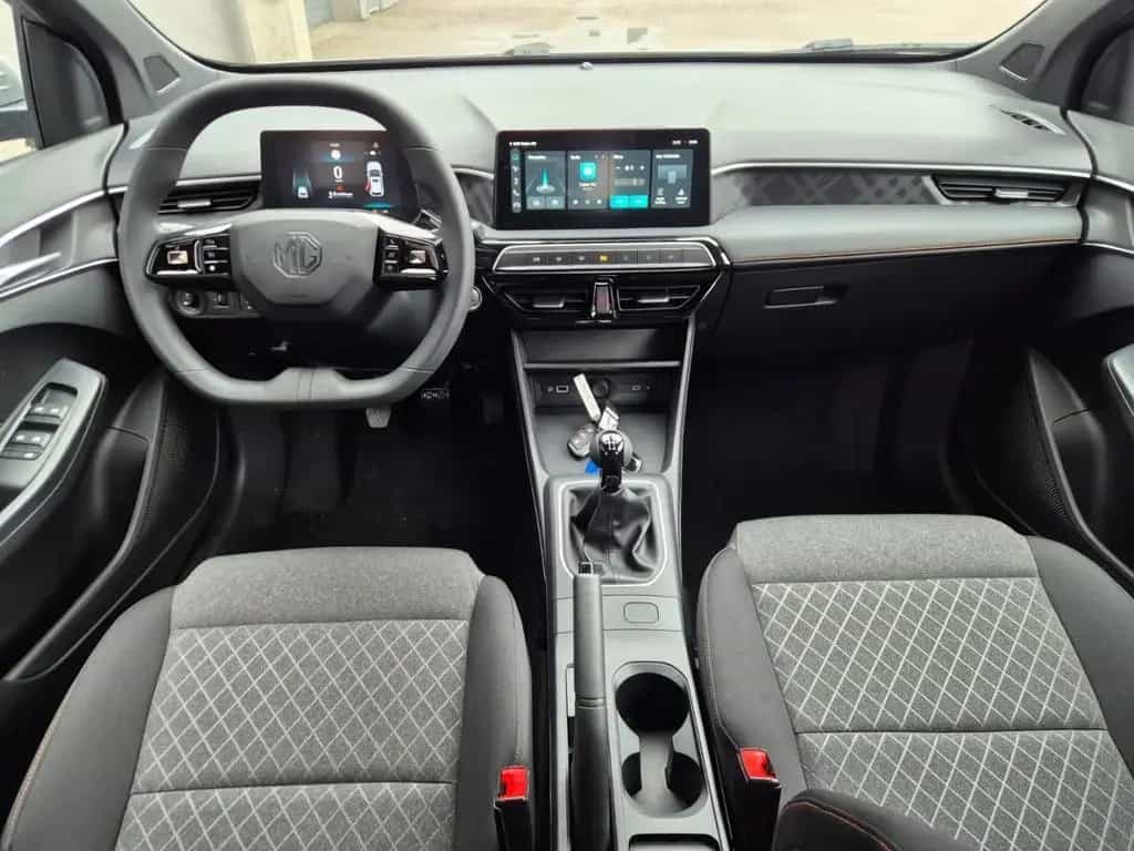 MG MG3 Navi LED Apple Android  Keyless Spurhalteass 12/2025-photo-3