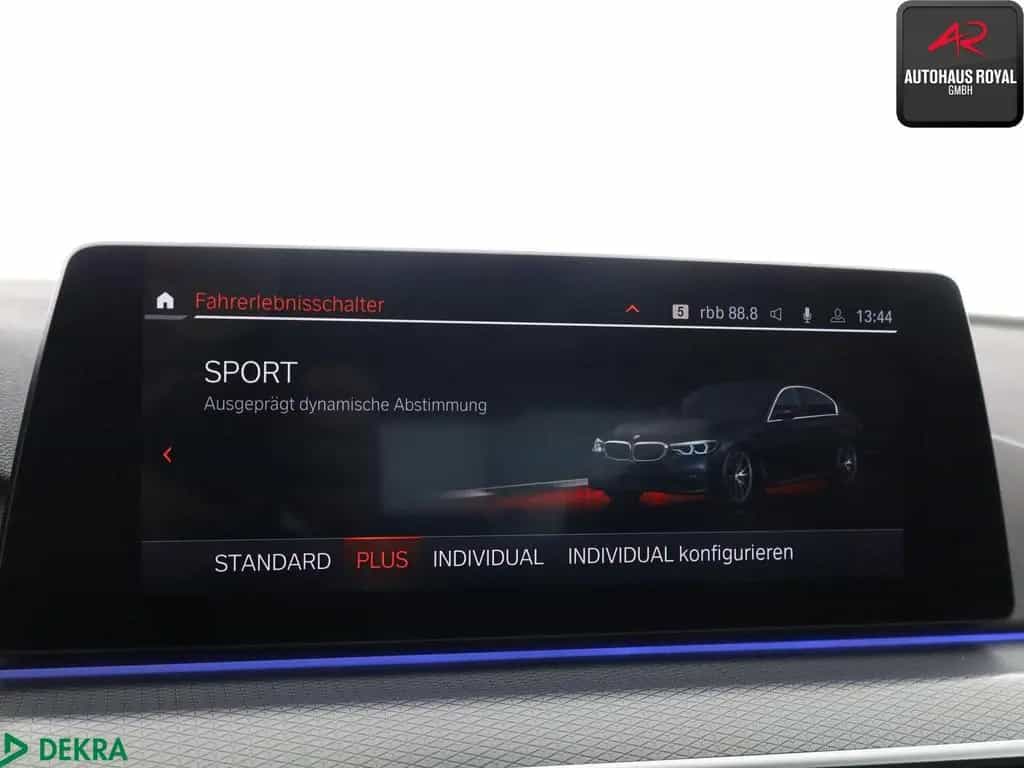 BMW 5 Series 540 i xDrive M SPORT SHADOW HUD,360GRAD,STANDHZ 07/2020-photo-17