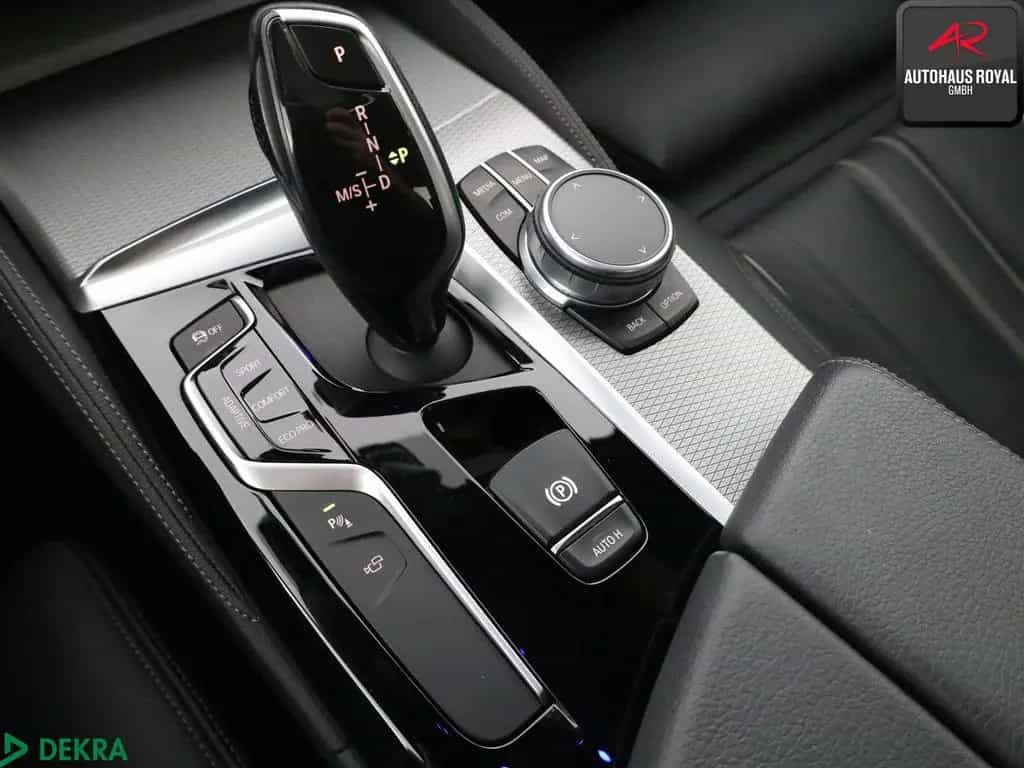 BMW 5 Series 540 i xDrive M SPORT SHADOW HUD,360GRAD,STANDHZ 07/2020-photo-23