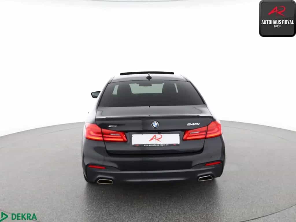 BMW 5 Series 540 i xDrive M SPORT SHADOW HUD,360GRAD,STANDHZ 07/2020-photo-3