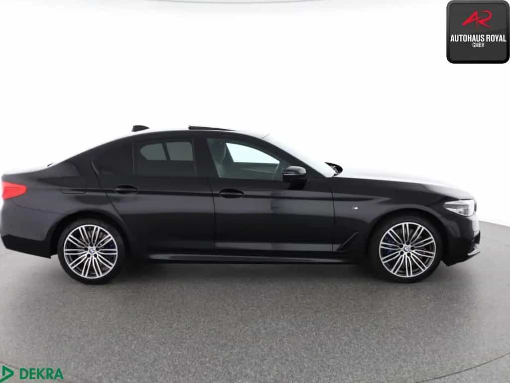 BMW 5 Series 540 i xDrive M SPORT SHADOW HUD,360GRAD,STANDHZ 07/2020-photo-5