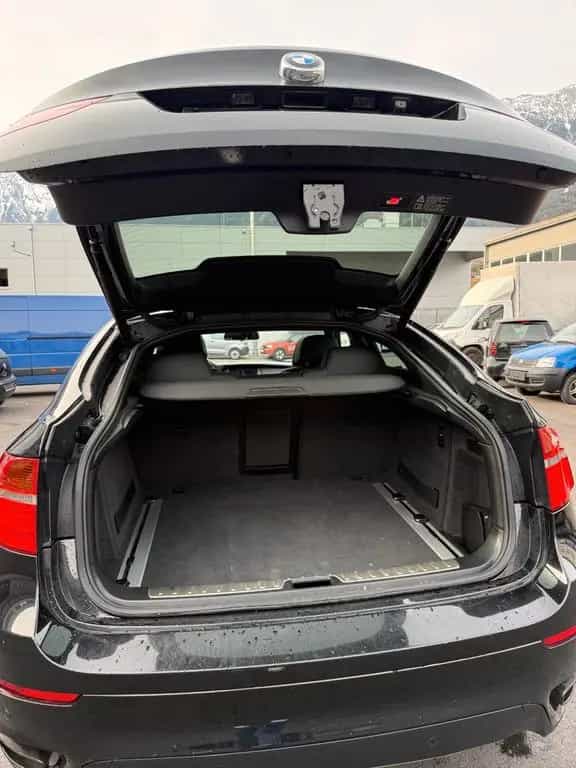 BMW X6 xDrive50i 08/2010-photo-20