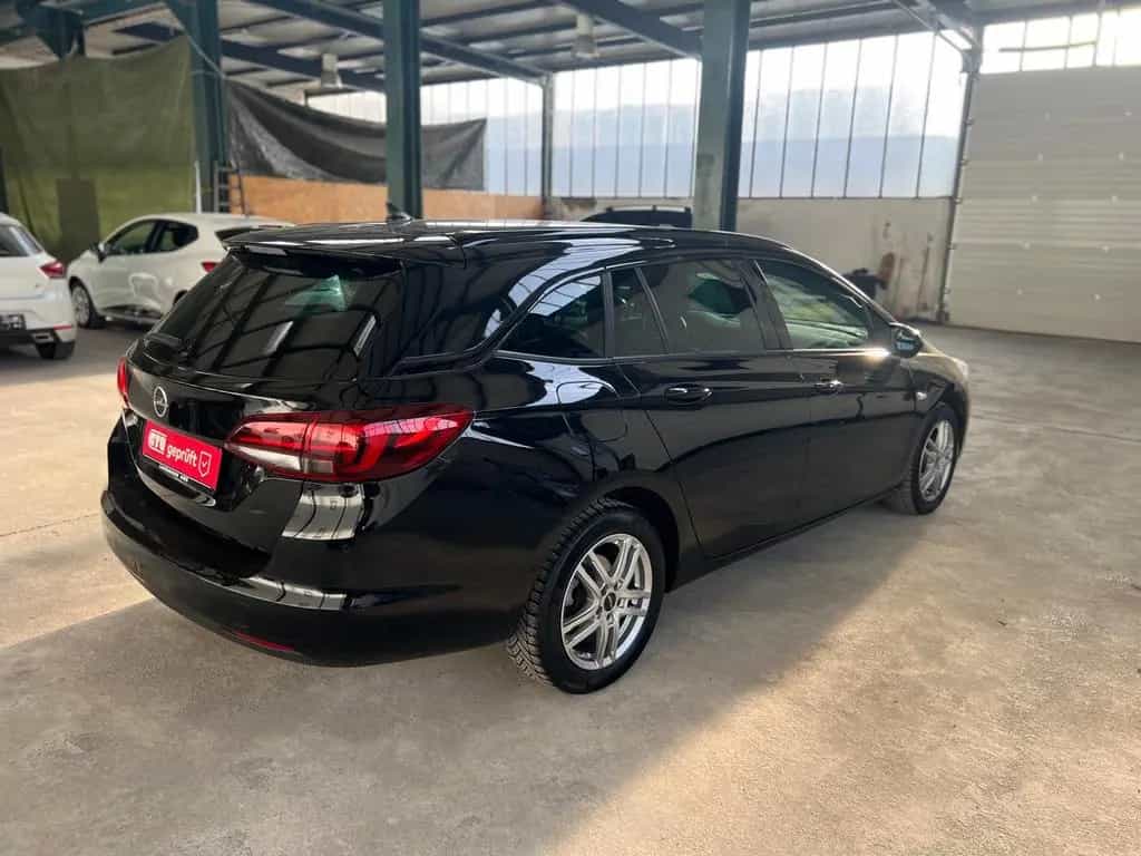Opel Astra K Sports Tourer Ultimate Start/Stop 11/2021-photo-3