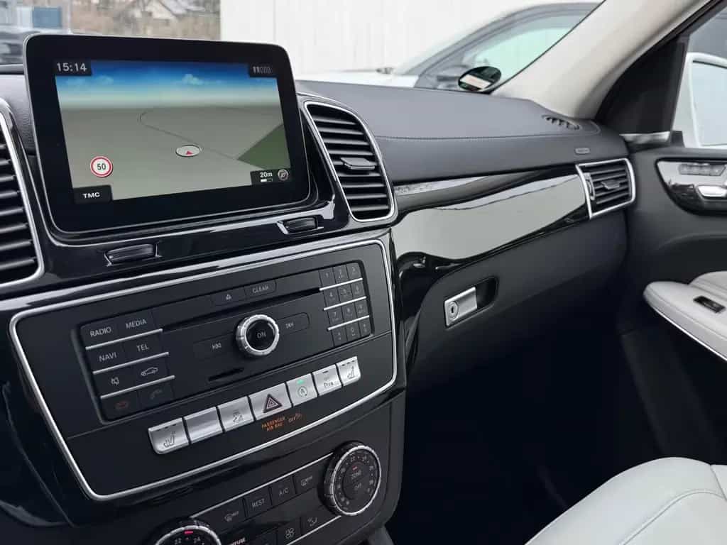 Mercedes-Benz GLS 500 9G-TRONIC 4Matic LED/Pano/7-Sitze/R-Cam 12/2017-photo-16