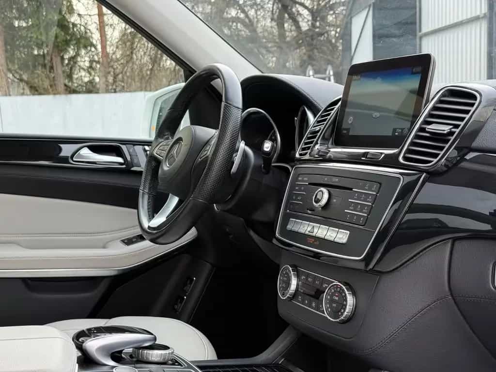 Mercedes-Benz GLS 500 9G-TRONIC 4Matic LED/Pano/7-Sitze/R-Cam 12/2017-photo-21