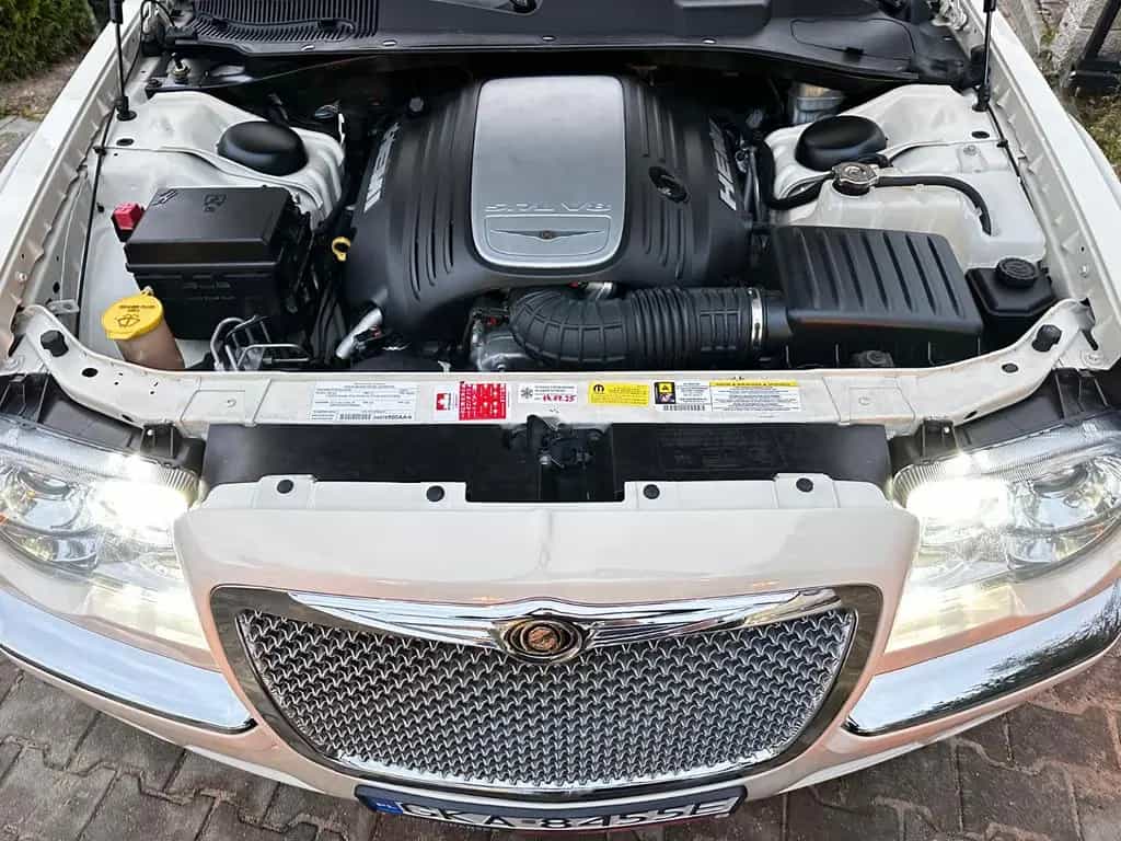 Chrysler 300C 5.7 V8 HEMI. Zustand eines neuen Autos. 07/2008-photo-10
