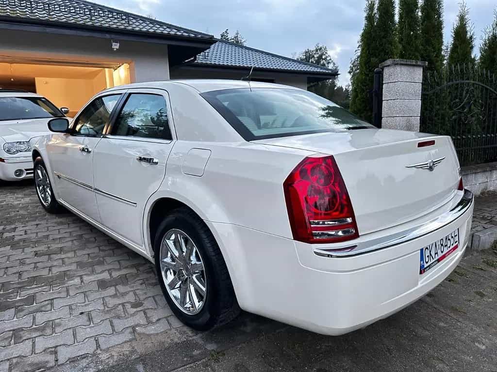 Chrysler 300C 5.7 V8 HEMI. Zustand eines neuen Autos. 07/2008-photo-4