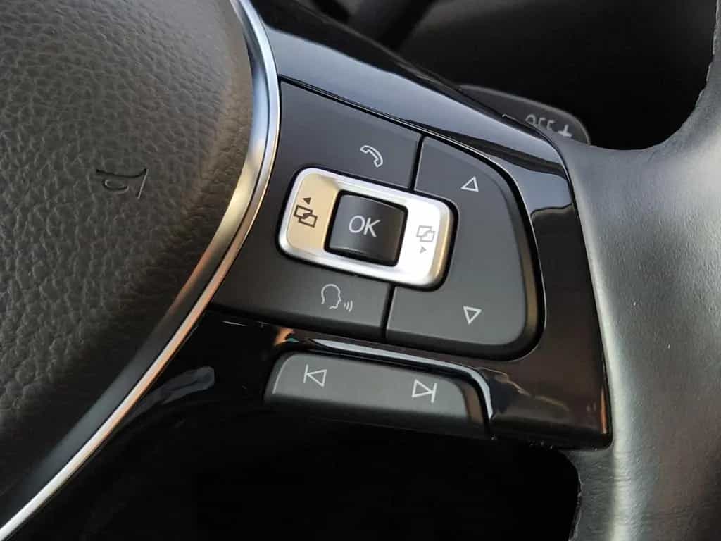 Volkswagen Passat Variant Highline *LED*AHK*ACC*SHZ*Kamera* 11/2017-photo-17