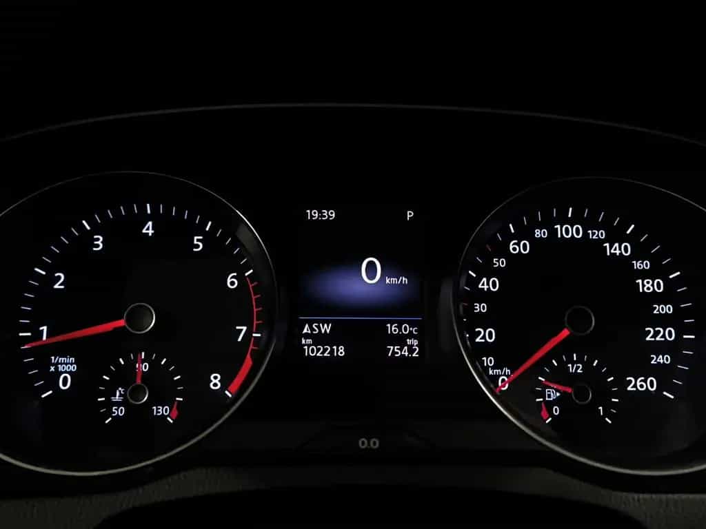 Volkswagen Passat Variant Highline *LED*AHK*ACC*SHZ*Kamera* 11/2017-photo-23