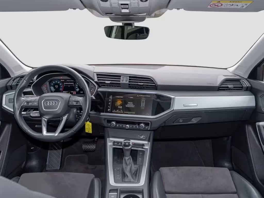 Audi Q3 Sportback 35 TFSI S line Panorama PDC+ GRA 01/2023-photo-9