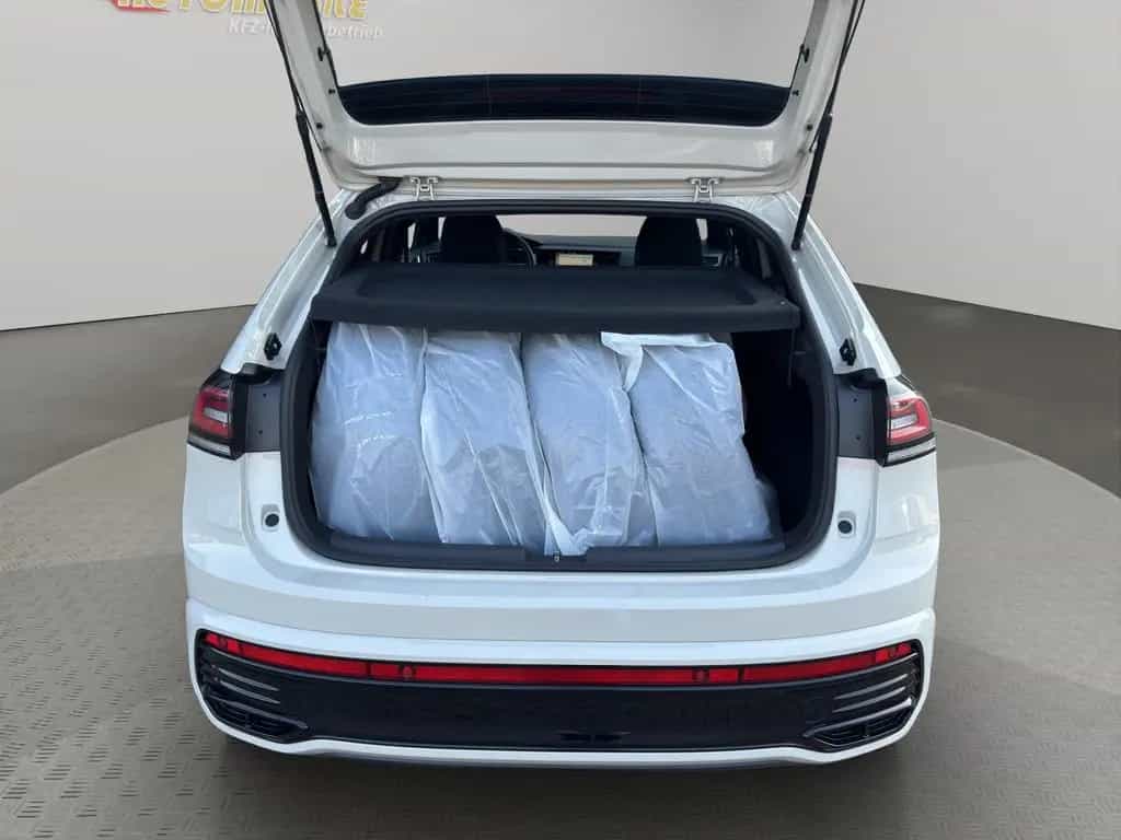 Volkswagen Taigo R-Line *Matrix-LED*Navi*Virtual*ACC*AHK* 07/2023-photo-18