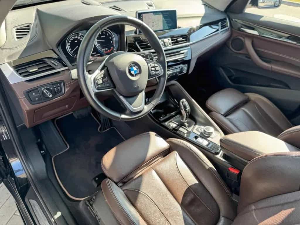 BMW X1 sDrive20i Sport Line LED+PDC+SHZ+Navi+DAB 12/2019-photo-1