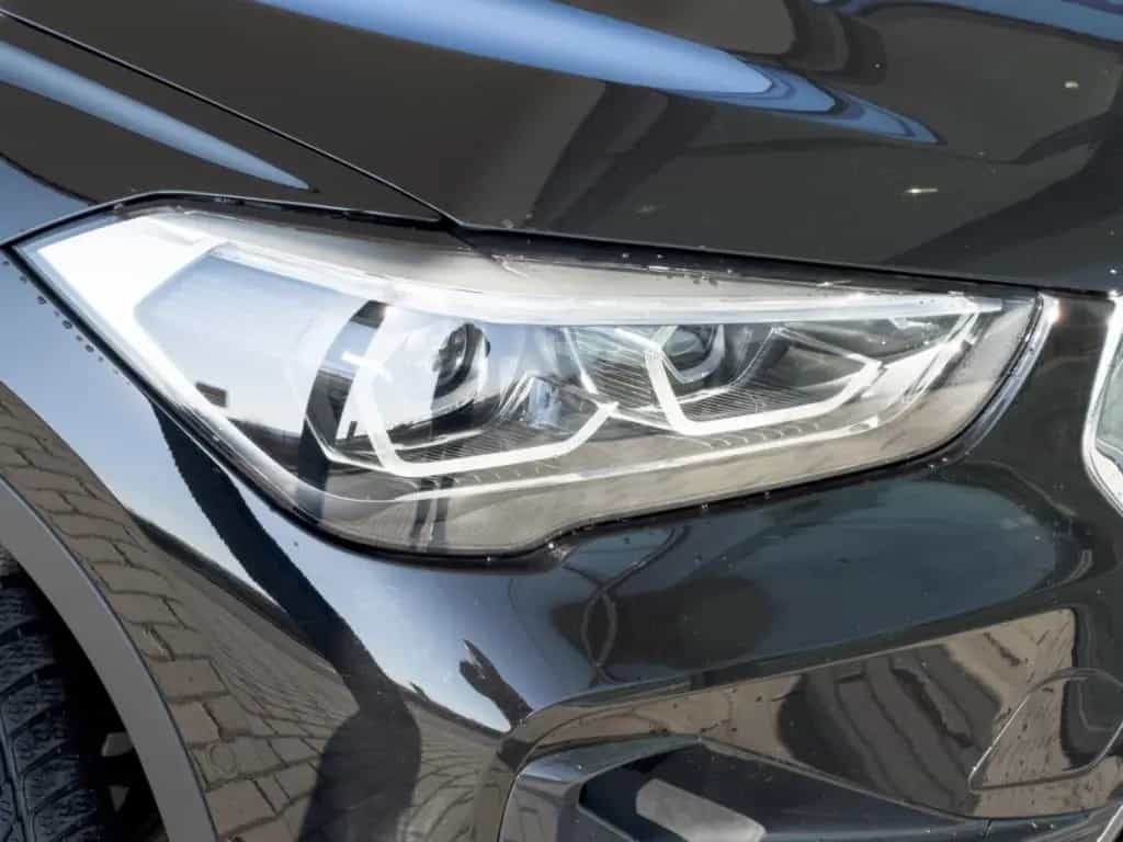 BMW X1 sDrive20i Sport Line LED+PDC+SHZ+Navi+DAB 12/2019-photo-10