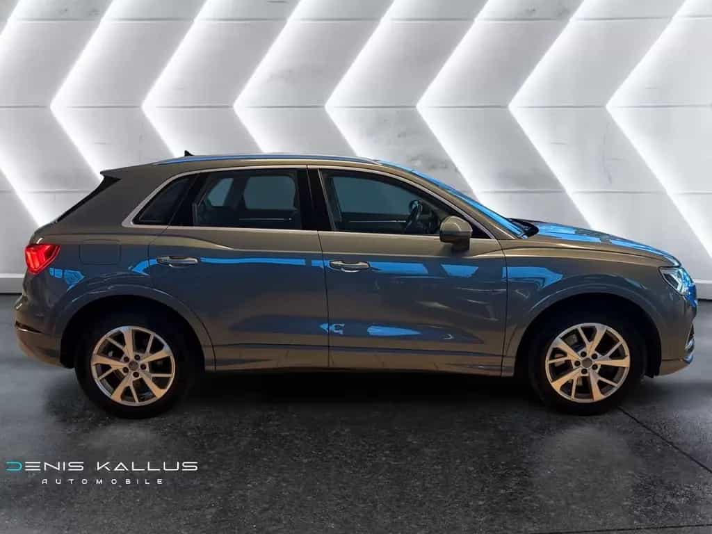 Audi Q3 40 2,0 TFSI quattro advanced/Automati/Virtual 03/2019-photo-11