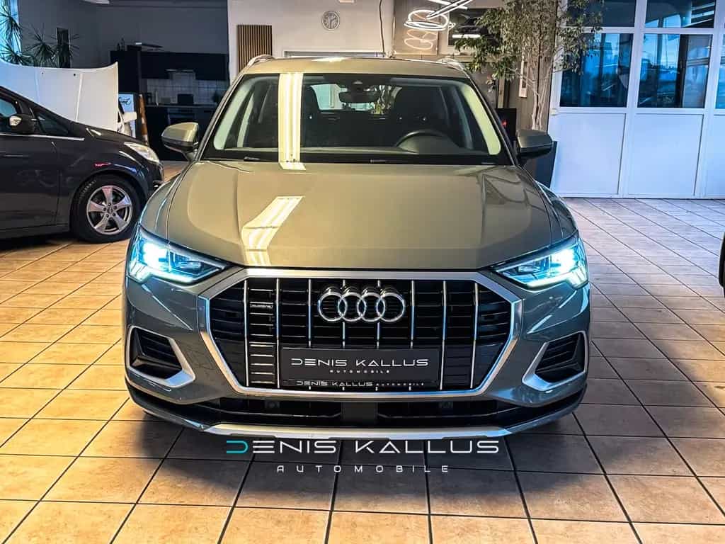 Audi Q3 40 2,0 TFSI quattro advanced/Automati/Virtual 03/2019-photo-12
