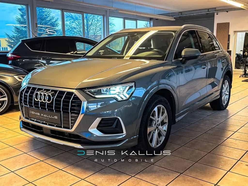 Audi Q3 40 2,0 TFSI quattro advanced/Automati/Virtual 03/2019-photo-14