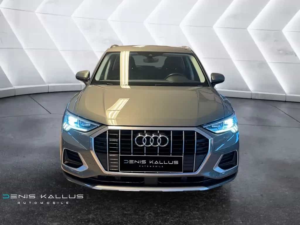 Audi Q3 40 2,0 TFSI quattro advanced/Automati/Virtual 03/2019-photo-2
