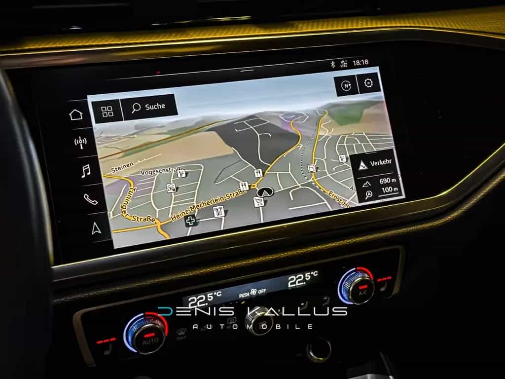 Audi Q3 40 2,0 TFSI quattro advanced/Automati/Virtual 03/2019-photo-6