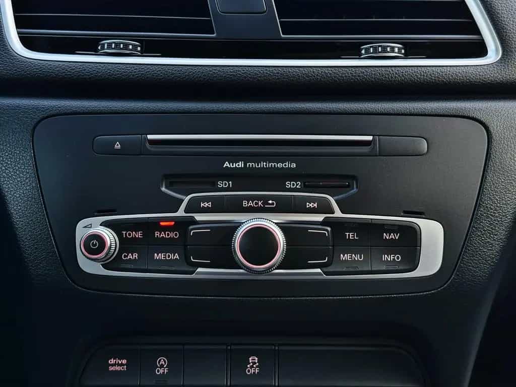 Audi Q3 #TÜV#SERVICE#PANORAMA#8.FACH.BER#QUATTRO#AHK 11/2016-photo-17