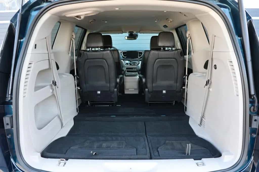 Chrysler Pacifica 3.6/ACC/360°/CarPlay/SHZ/LHZ/TOTW/SPUR 10/2023-photo-17
