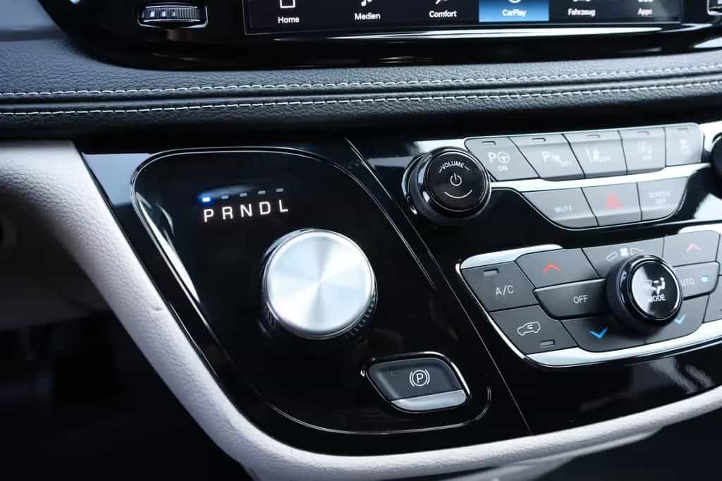Chrysler Pacifica 3.6/ACC/360°/CarPlay/SHZ/LHZ/TOTW/SPUR 10/2023-photo-21