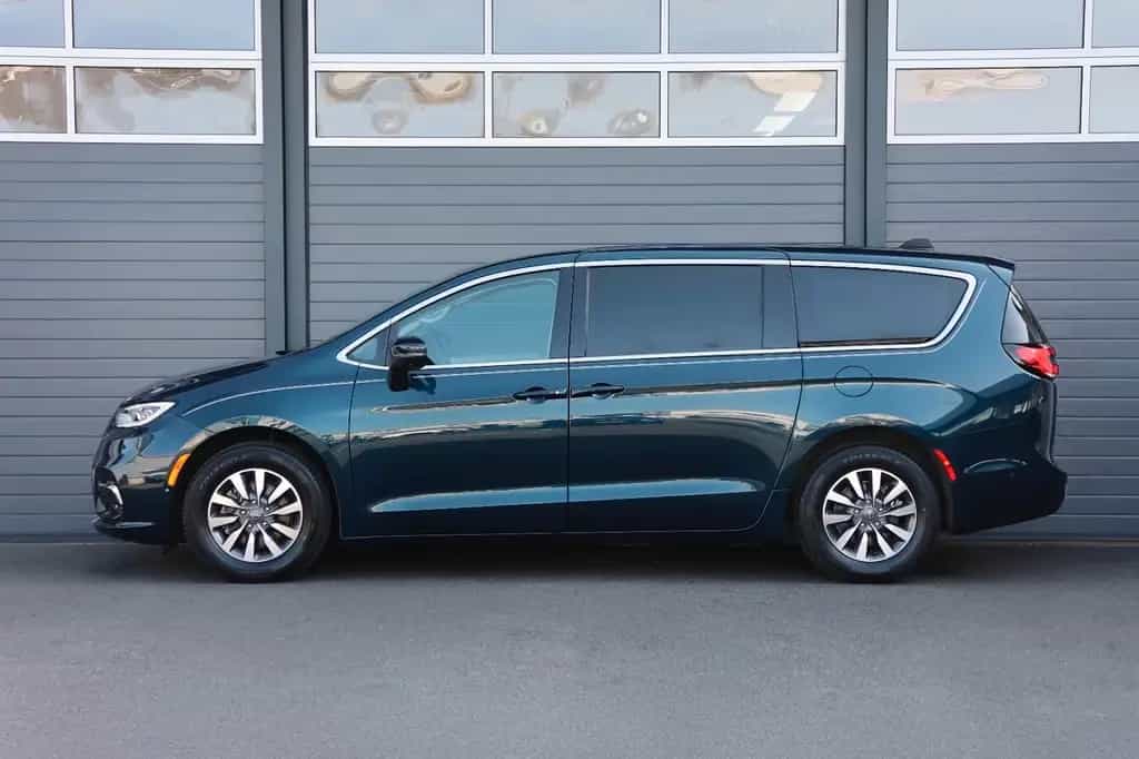 Chrysler Pacifica 3.6/ACC/360°/CarPlay/SHZ/LHZ/TOTW/SPUR 10/2023-photo-3