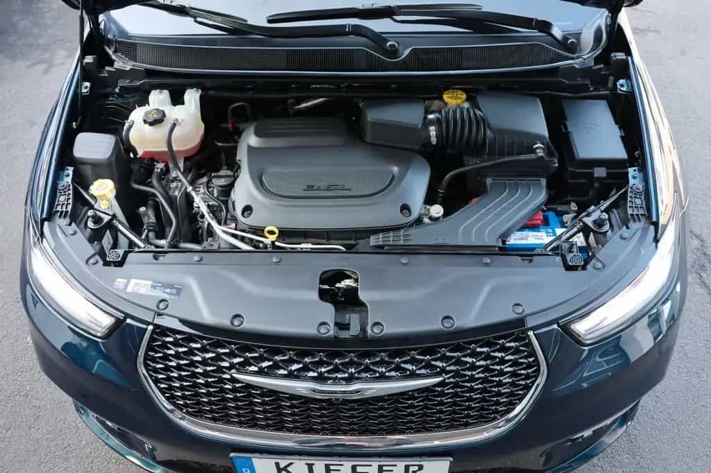 Chrysler Pacifica 3.6/ACC/360°/CarPlay/SHZ/LHZ/TOTW/SPUR 10/2023-photo-36