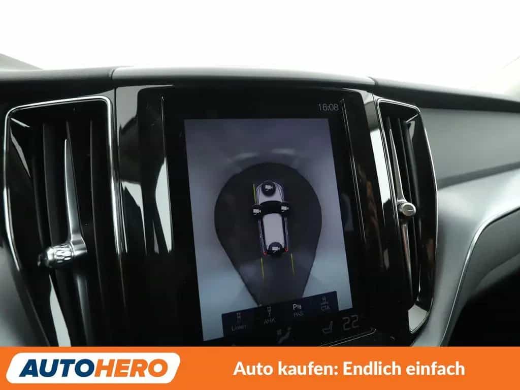 Volvo XC60 2.0 D4 Momentum 2WD Aut.*NAVI*LED*360CAM* 12/2018-photo-21