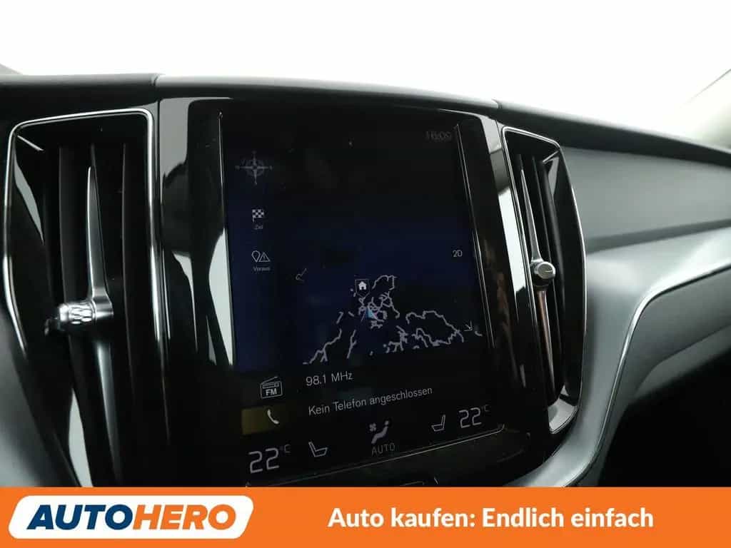 Volvo XC60 2.0 D4 Momentum 2WD Aut.*NAVI*LED*360CAM* 12/2018-photo-22