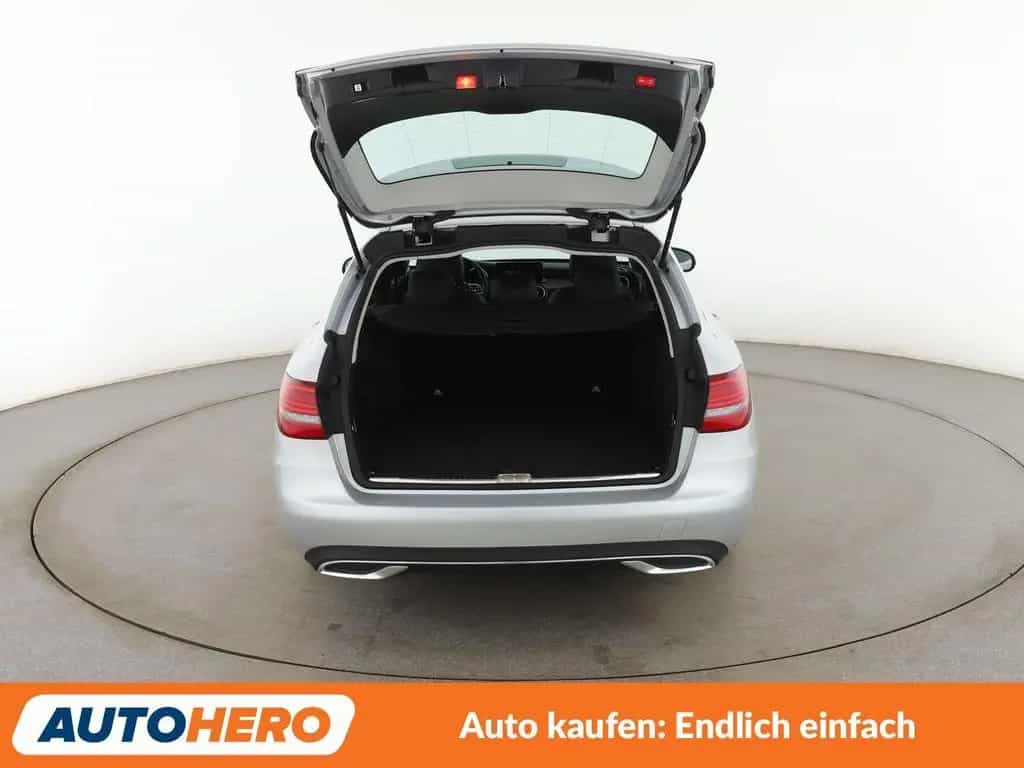 Mercedes-Benz C-Class C 220 d T Avantgarde Aut.*NAVI*LED*CAM* 11/2018-photo-16
