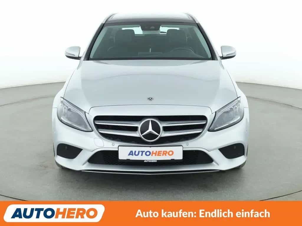 Mercedes-Benz C-Class C 220 d T Avantgarde Aut.*NAVI*LED*CAM* 11/2018-photo-8