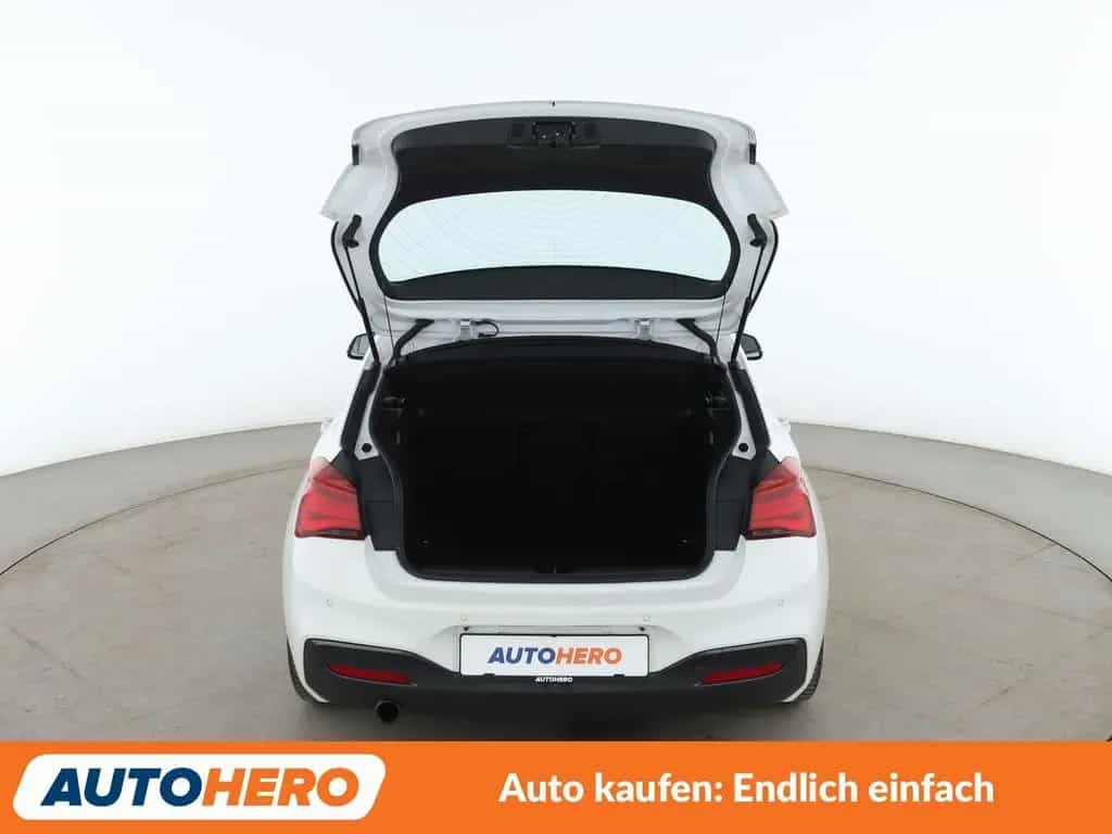 BMW 1 Series 118i Edition M Sport Shadow *NAVI*LED*TEMPO*PDC* 11/2018-photo-16