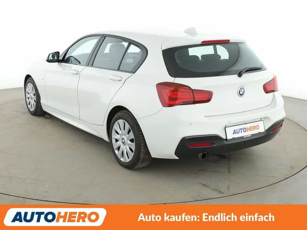 BMW 1 Series 118i Edition M Sport Shadow *NAVI*LED*TEMPO*PDC* 11/2018-photo-3