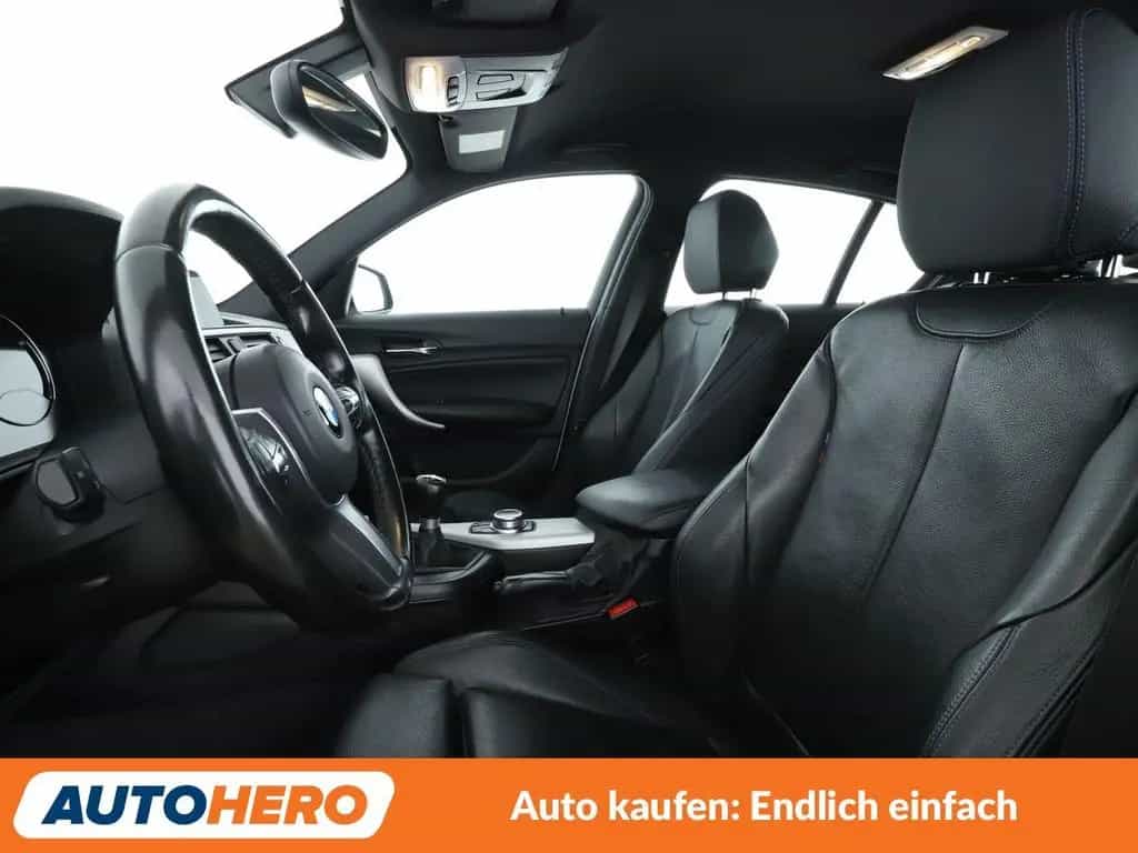 BMW 1 Series 118i Edition M Sport Shadow *NAVI*LED*TEMPO*PDC* 11/2018-photo-9
