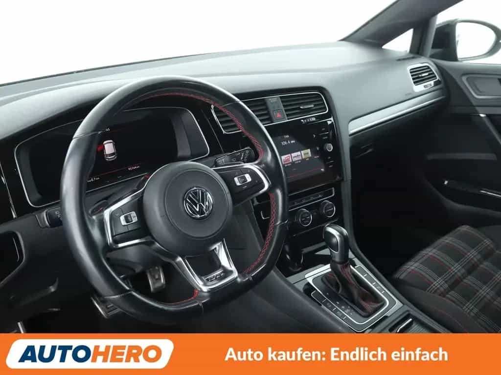 Volkswagen Golf VII 2.0 TSI GTI Performance BM*LED*PDC*SHZ* 11/2019-photo-10