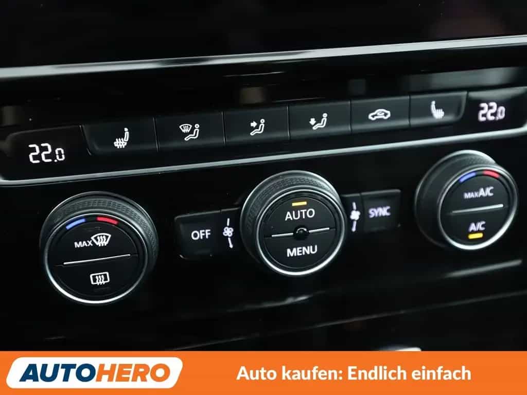 Volkswagen Golf VII 2.0 TSI GTI Performance BM*LED*PDC*SHZ* 11/2019-photo-22