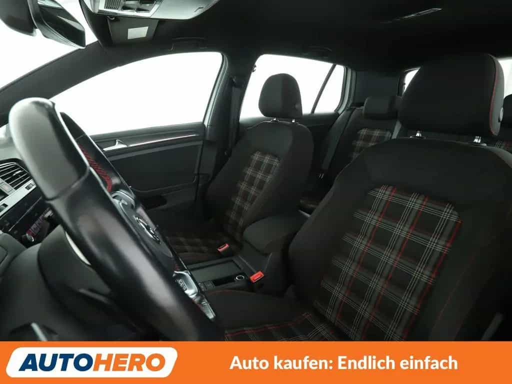 Volkswagen Golf VII 2.0 TSI GTI Performance BMT Aut.*NAVI* 09/2019-photo-9